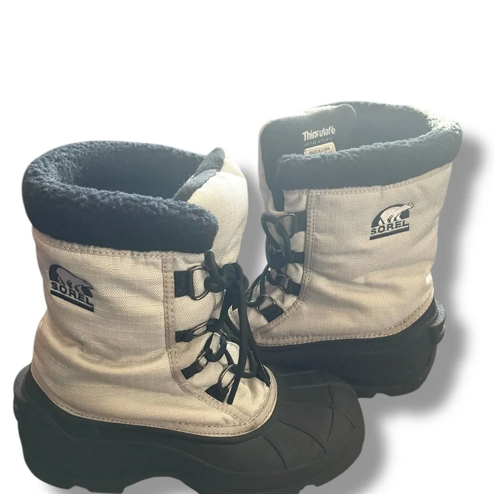 Sorel Cumberland Waterproof Insulated Lightweight Boots Size 8.5 Gray - Picture 4 of 7